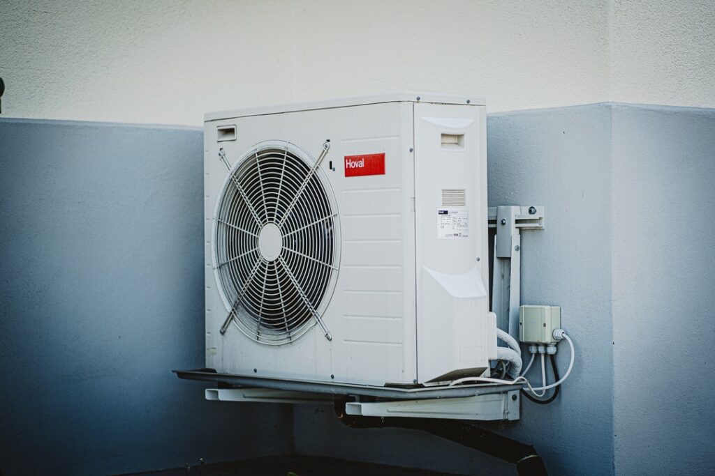 air conditioning unit in Conroe, TX