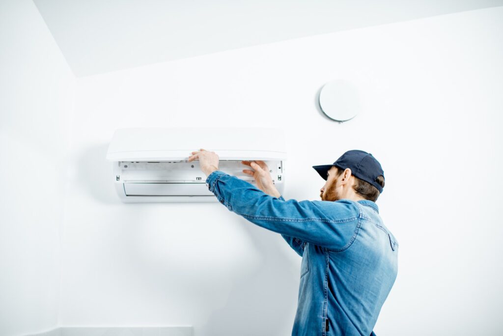 emergency air conditioner repair in Conroe, TX
