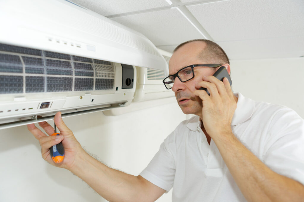 AC temperature for Summer Conroe, TX