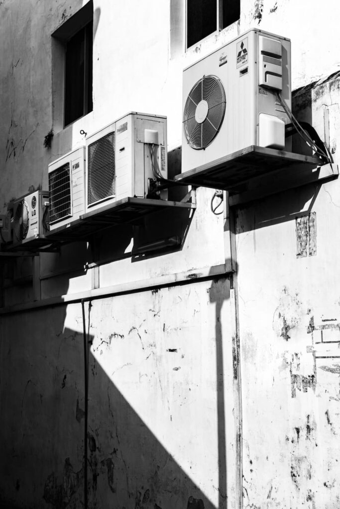 hvac repair service in Conroe, TX